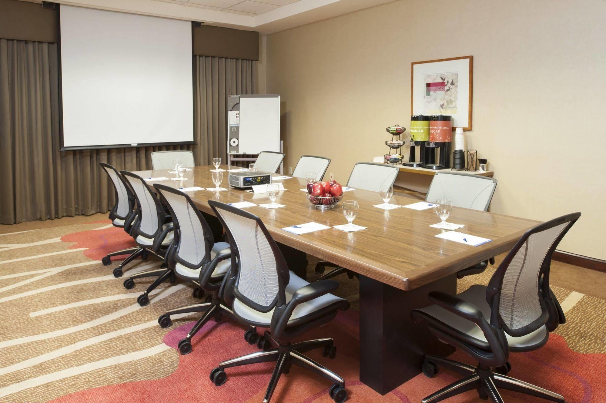 Hilton Garden Inn St. Paul Oakdale Εξωτερικό φωτογραφία